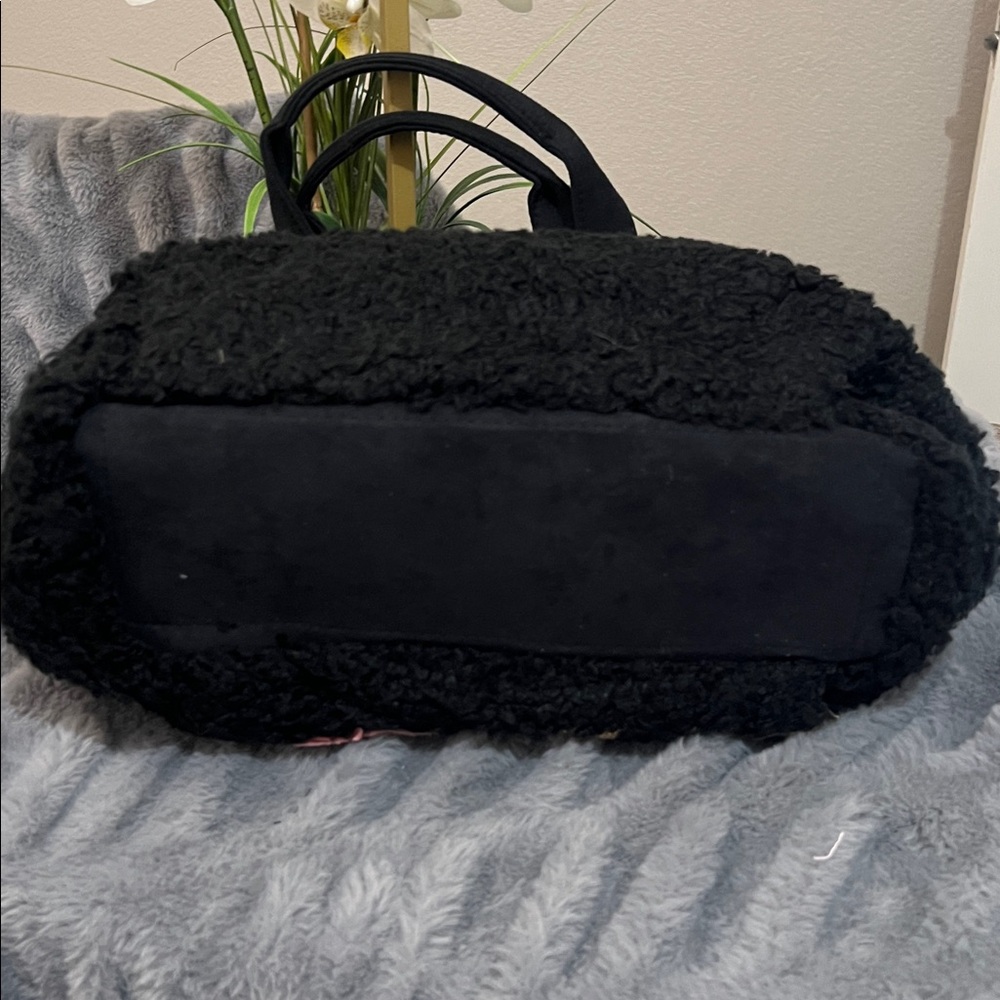Art Nine Black Tote Bag with Floral Design NWT retail $39 - Picture 6 of 7